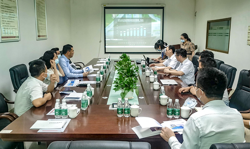 龙岗区委常委、组织部部长王清科一行调研走访yl6809永利官网科技